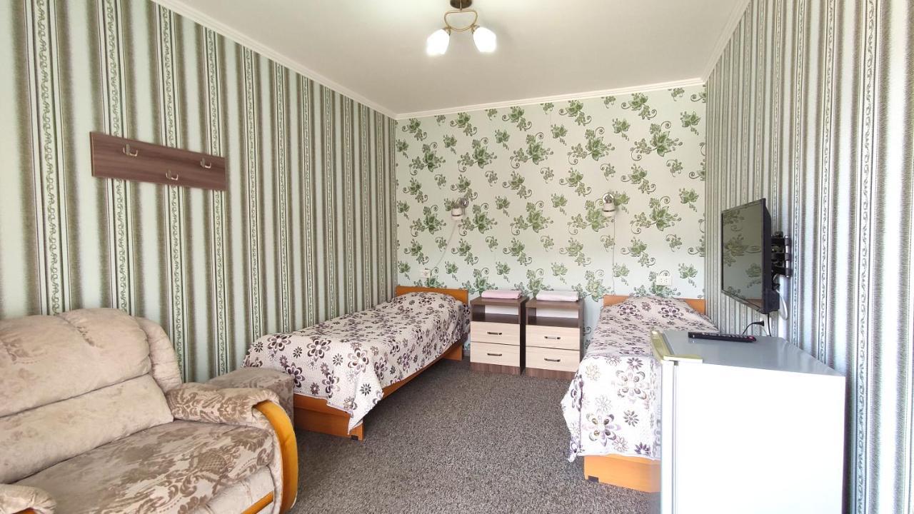 Hotel Natalia Kaji-Say Екстер'єр фото